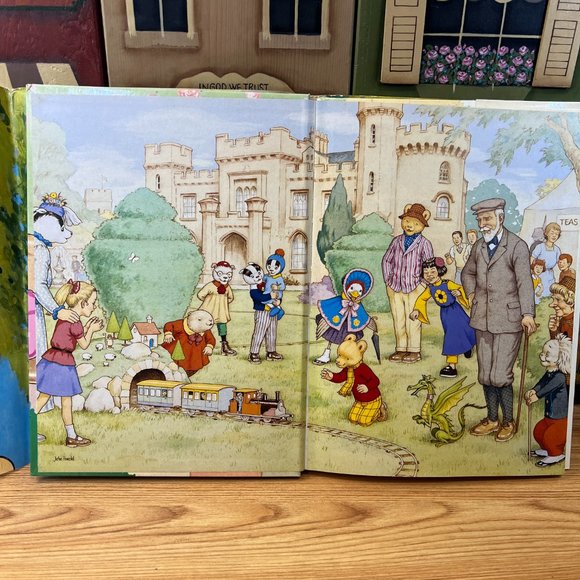 Vintage 1990's Rupert Daily Express Annual 70th Anniversary Hardcover Book - Picture 4 of 15